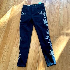 Levi’s premium 721 high rise skinny jeans size 25/0